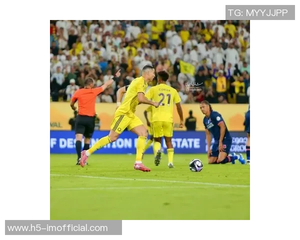 韦斯利精准传中助攻C罗精彩破门迎来职业生涯第950球辉煌时刻