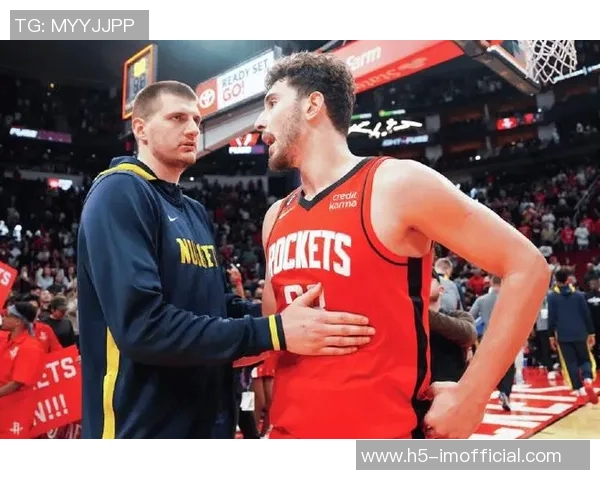 约基奇分享国际篮球经验:多样风格提升个人竞技水平与团队配合能力 约基奇分享国际篮球经验:多样风格提升个人竞技水平与团队配合能力