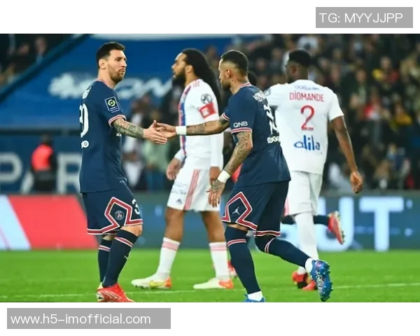 考辛斯盛赞狄龙的影响力称其是赢球文化的传播者值得更多认可 考辛斯盛赞狄龙的影响力称其是赢球文化的传播者值得更多认可